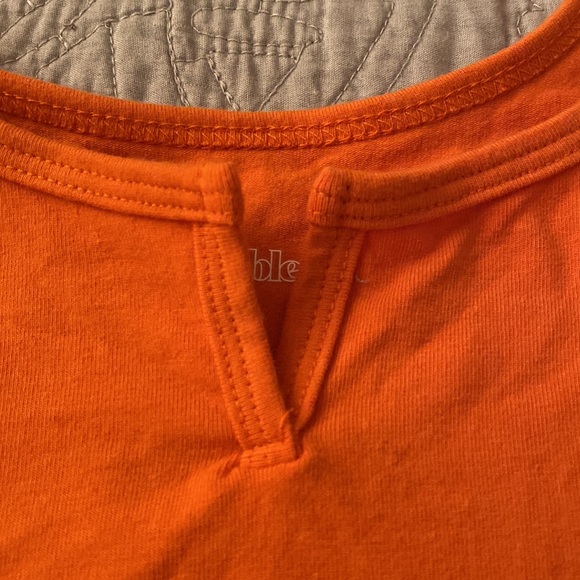 Wild Fable Target Brand Cropped V Tank Size Large. Never Worn - Picture 2 of 3